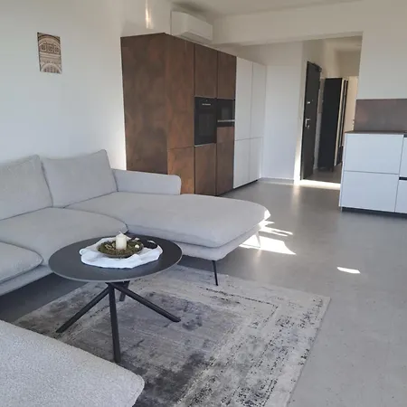 Pan Apartman